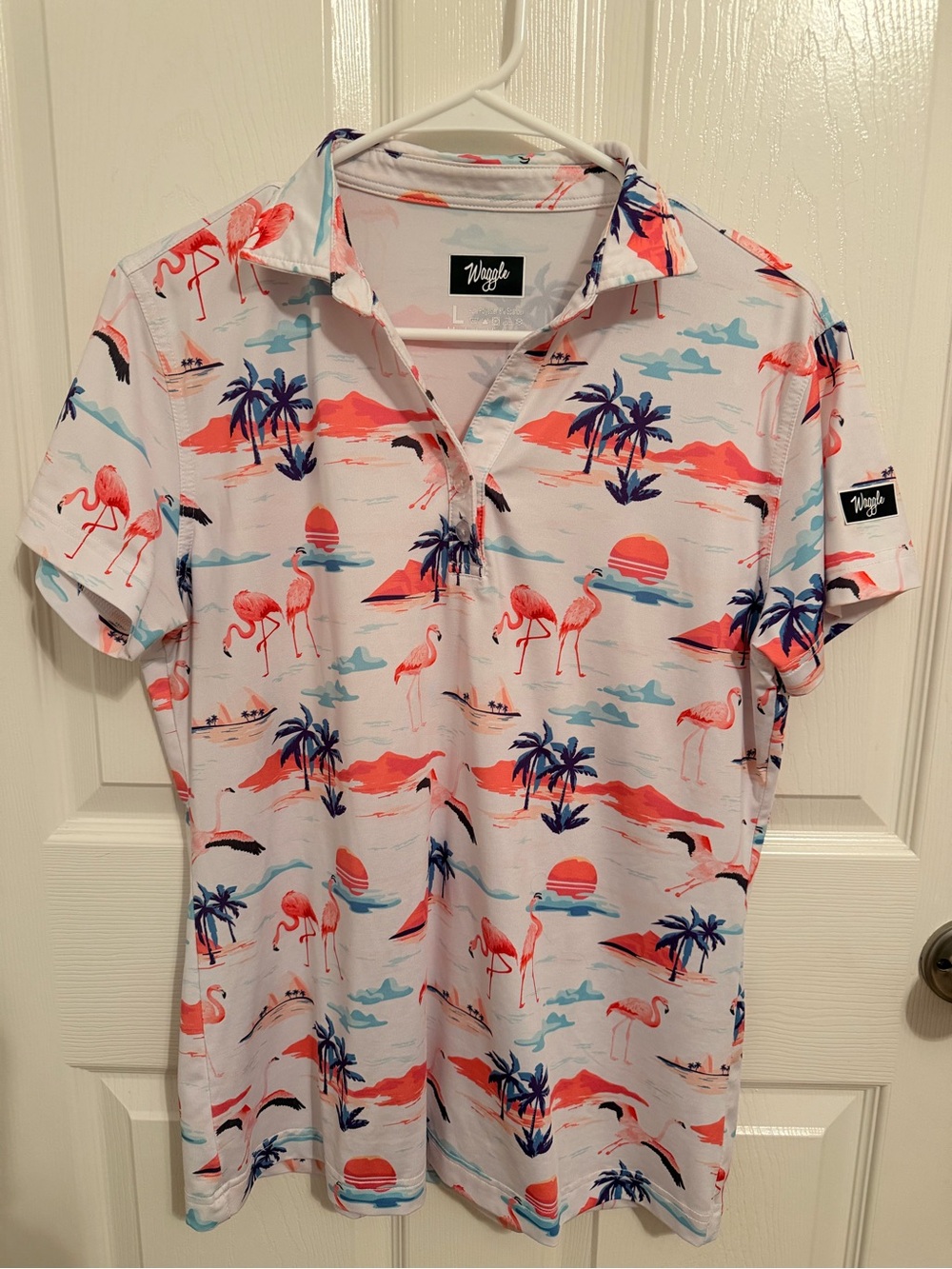 Waggle Women’s White Flamingo Print 2 Button Down Polo